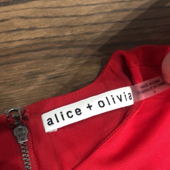 Alice + Olivia Red Crew Neck Sheath Dress - Picture 2 of 4